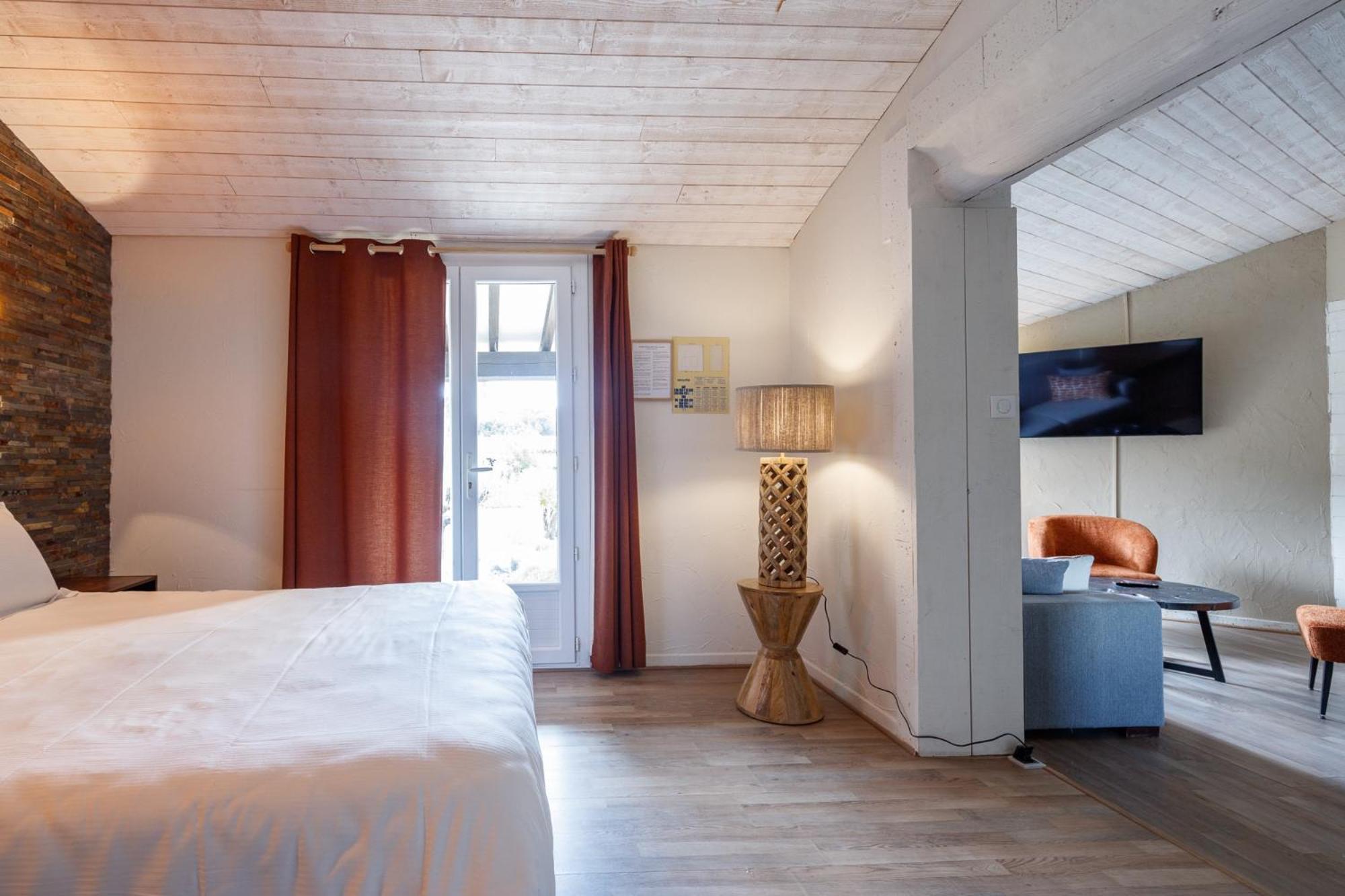 Auberge Val Moureze Hotel & Spa Bagian luar foto