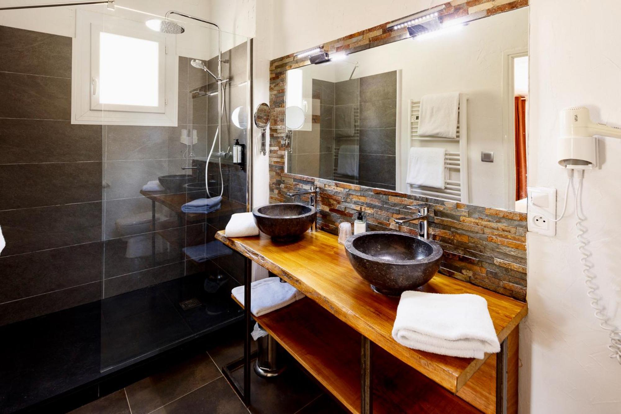 Auberge Val Moureze Hotel & Spa Bagian luar foto